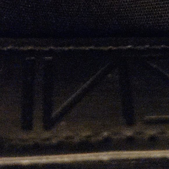 Black Inzi Purse - Picture 6 of 10